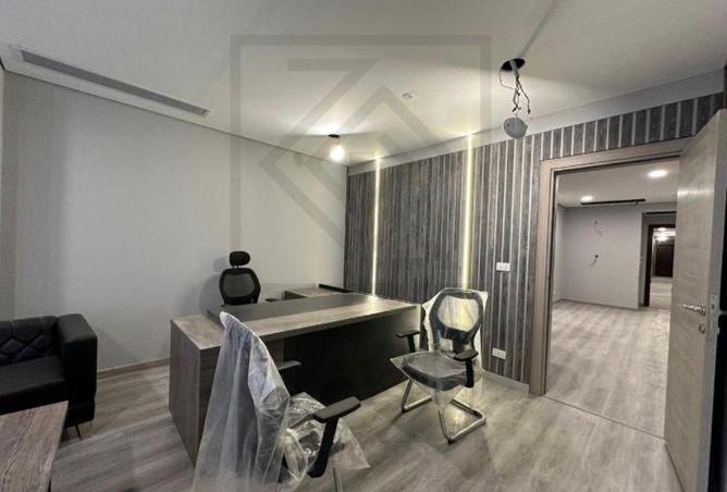 57243615 - صورة العقار 2