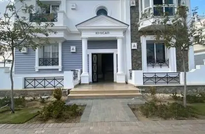 فيلا - 4 غرف نوم - 4 حمامات للبيع في ماونتن فيو تشيل اوت بارك - التوسعات الشمالية - مدينة 6 أكتوبر - الجيزة