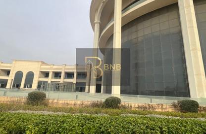 محل تجاري - استوديو للايجار في شارع التسعين الجنوبي - التجمع الخامس - مدينة القاهرة الجديدة - القاهرة