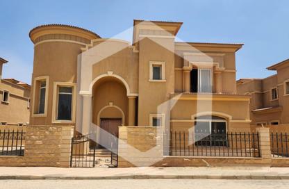 Villa - 4 Bedrooms - 6 Bathrooms for sale in Royal Meadows - Sheikh Zayed Compounds - Sheikh Zayed City - Giza