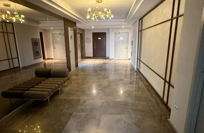 Apartment - 2 Bedrooms - 2 Bathrooms for sale in Park Side Residence - Zed Towers - Sheikh Zayed Compounds - Sheikh Zayed City - Giza Apartment - 2 Bedrooms - 2 Bathrooms for sale in Park Side Residence - Zed Towers - Sheikh Zayed Compounds - Sheikh Zayed City - Giza