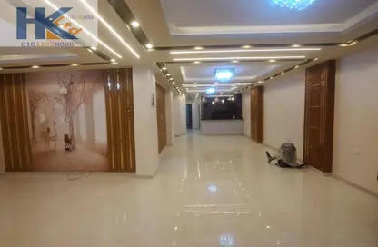 فيلا - 4 غرف نوم - 4 حمامات للبيع في البوابة الثانية - احمس - حدائق الاهرام - الجيزة