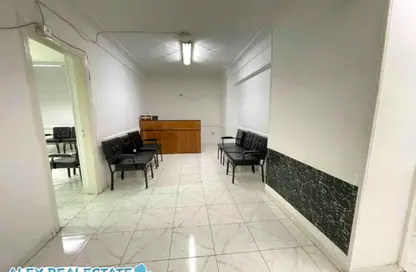 مساحات مكتبية - 3 غرف نوم - 1 حمام للايجار في شارع بورسعيد - سبورتنج - حي شرق - الاسكندرية