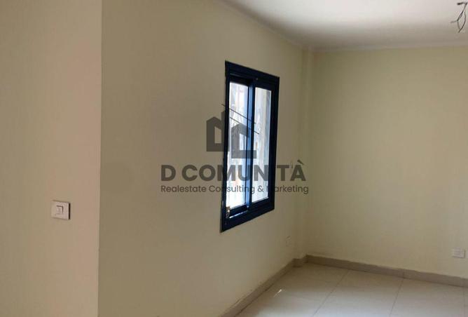 8659536 - Property Image 3