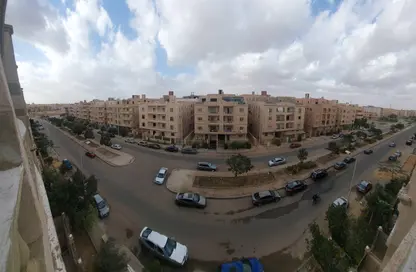 Apartment - 3 Bedrooms - 1 Bathroom for sale in 3rd Neighborhood - 4th Area - Shorouk City - Cairo