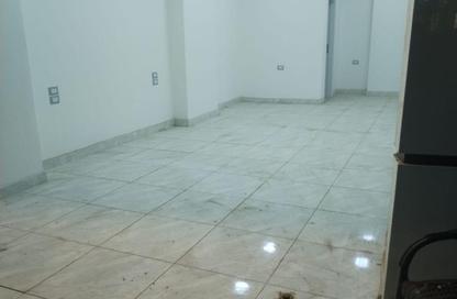 Shop - Studio - 1 Bathroom for sale in Al Mansheya El Gadid St. - Al Tawabek - Faisal - Hay El Haram - Giza