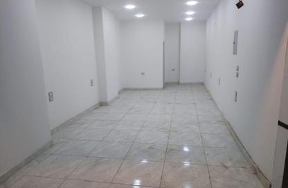 Shop - Studio - 1 Bathroom for sale in Al Mansheya El Gadid St. - Al Tawabek - Faisal - Hay El Haram - Giza