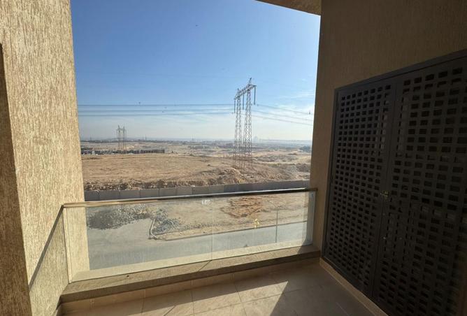 8483811 - Property Image 3