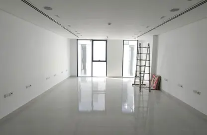 مساحات مكتبية - غرفة نوم - 1 حمام للايجار في مول هايد بارك بيزنس - شارع التسعين الجنوبي - التجمع الخامس - مدينة القاهرة الجديدة - القاهرة