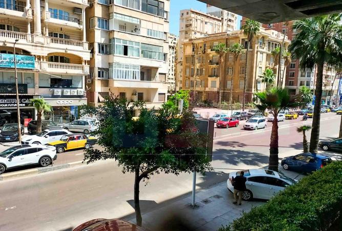 83671735 - صورة العقار 3