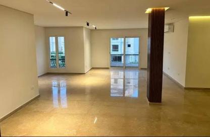Apartment - 3 Bedrooms - 3 Bathrooms for sale in Mountain View Hyde Park - 5th Settlement Compounds - The 5th Settlement - New Cairo City - Cairo