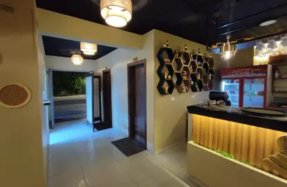 Shop - Studio - 2 Bathrooms for rent in Waslet Dahshur Road - Sheikh Zayed City - Giza
