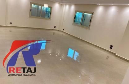 Apartment - 2 Bedrooms - 3 Bathrooms for rent in Al Narges 4 - Al Narges - New Cairo City - Cairo