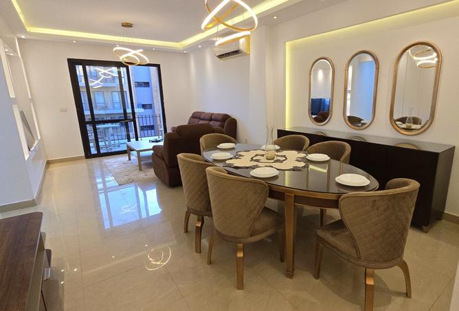 105446980 - Property Image 2