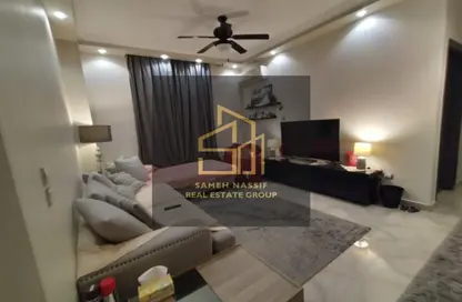 Apartment - 3 Bedrooms - 2 Bathrooms for sale in Mostashareen - North Investors Area - New Cairo City - Cairo