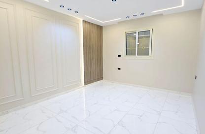Apartment - 3 Bedrooms - 3 Bathrooms for sale in Gate 3 old - Khafre - Hadayek El Ahram - Giza