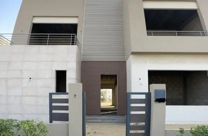 Apartment - 5 Bedrooms - 5 Bathrooms for sale in The Crown - Cairo Alexandria Desert Road - 6 October City - Giza