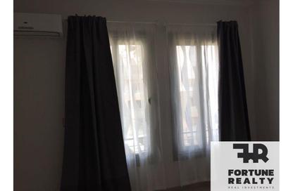 Apartment - 2 Bedrooms - 2 Bathrooms for rent in Palm Hills Village Gate - South Investors Area - New Cairo City - Cairo