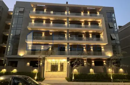 Apartment - 3 Bedrooms - 3 Bathrooms for sale in El Patio Oro - 5th Settlement Compounds - The 5th Settlement - New Cairo City - Cairo