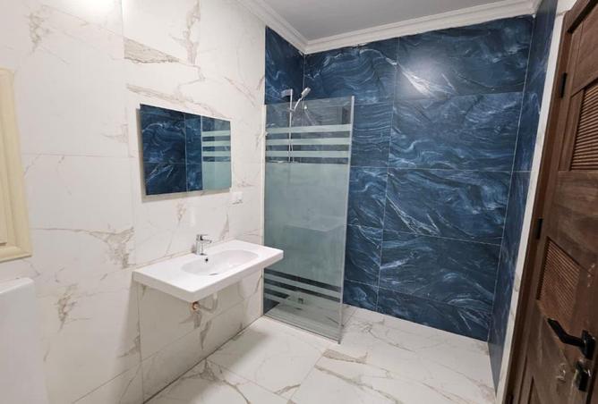 8550576 - Property Image 3