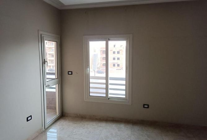 69304145 - صورة العقار 3