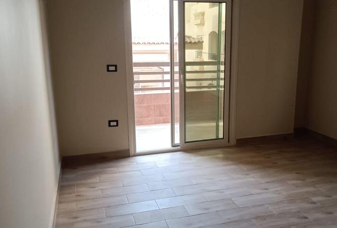 69304145 - صورة العقار 2