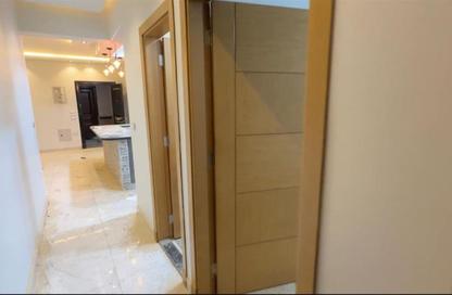 Apartment - 3 Bedrooms - 2 Bathrooms for sale in Hyde Park Business District Mall - South Teseen St. - The 5th Settlement - New Cairo City - Cairo