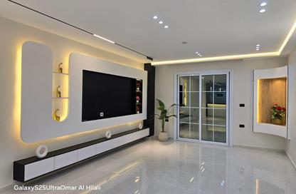 Apartment - 3 Bedrooms - 3 Bathrooms for sale in Gate 3 - Menkaure - Hadayek El Ahram - Giza