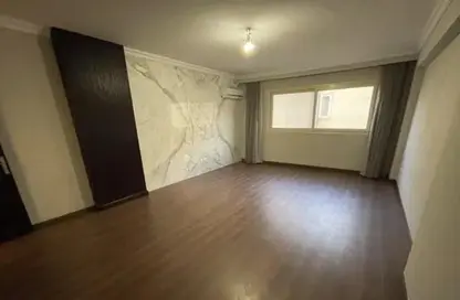 شقة - 4 غرف نوم - 3 حمامات للايجار في شارع 17 - الحي الثالث - التجمع الخامس - مدينة القاهرة الجديدة - القاهرة