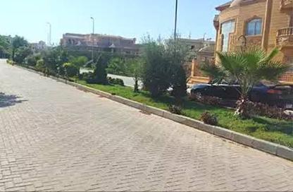 فيلا - 7+ - 7+ للبيع في لافيدا البستان - محور 26 يوليو - مدينة 6 أكتوبر - الجيزة