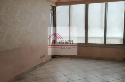 شقة - 3 غرف نوم - 2 حمامات للبيع في شارع كورنيش النيل - المعادي - حي المعادي - القاهرة