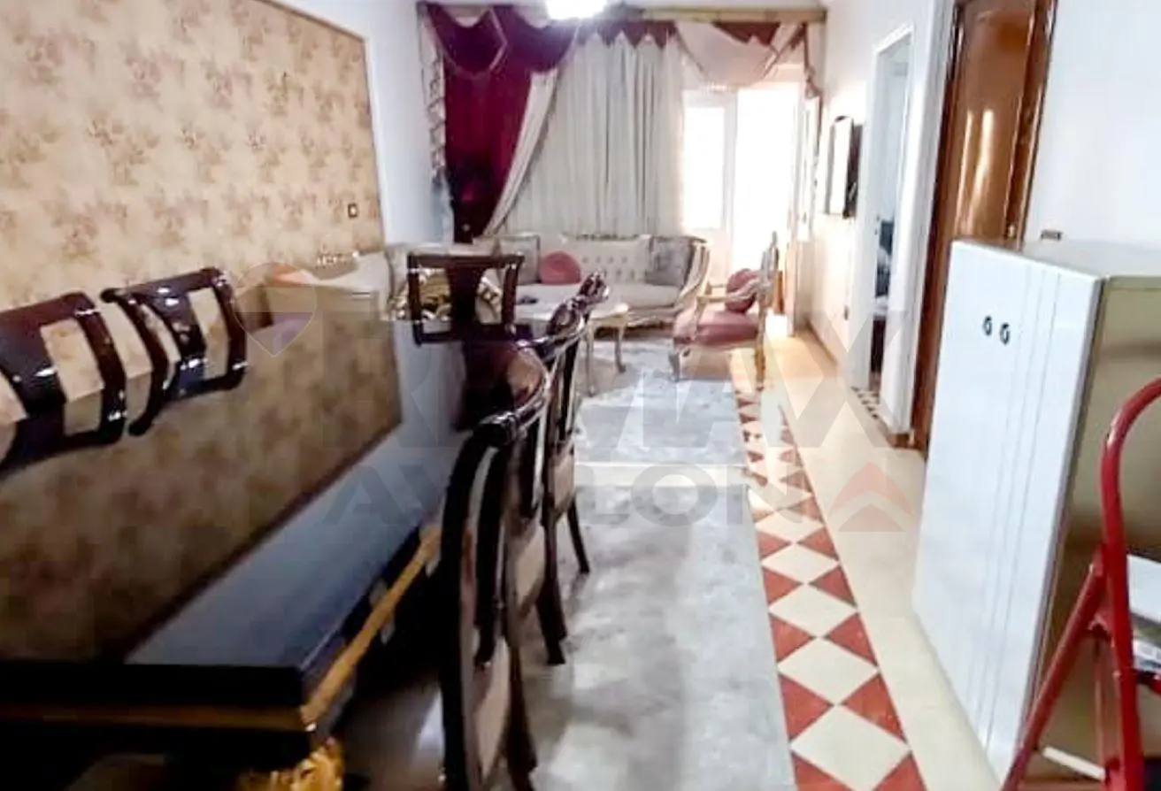 84513418 - Property Main Image