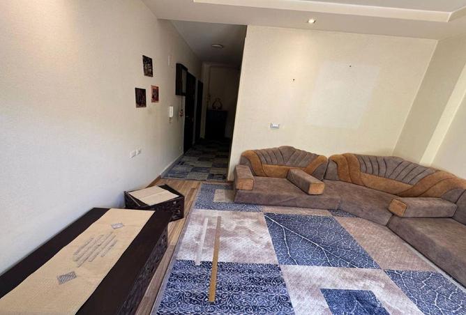 8652595 - Property Image 2