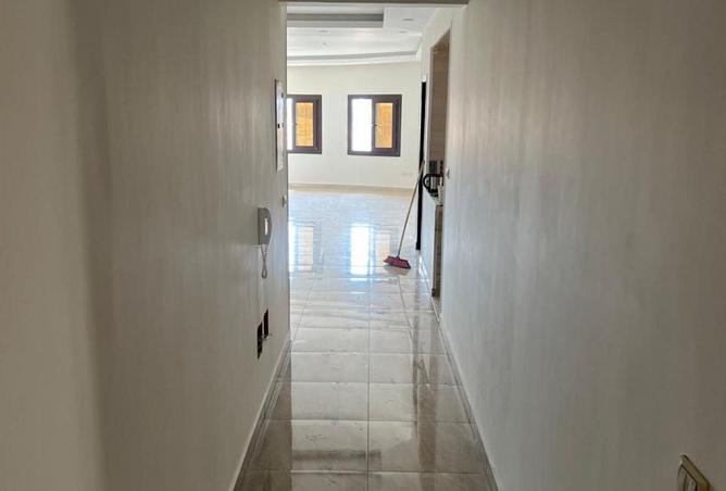 8710122 - Property Image 2