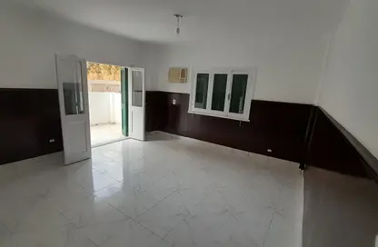 Apartment - 2 Bedrooms - 1 Bathroom for sale in Al Dokki St. - Dokki - Giza