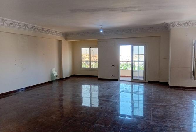 8715085 - Property Main Image