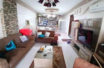 Apartment - 3 Bedrooms - 2 Bathrooms for sale in Camp Chezar - Hay Wasat - Alexandria