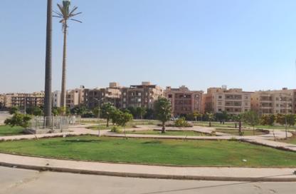 Apartment - 3 - 2 for sale in 2nd Neighborhood - 3rd District East - Shorouk City - Cairo