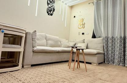 Apartment - 2 Bedrooms - 1 Bathroom for rent in Al Mostakbal - 12th District - Sheikh Zayed City - Giza