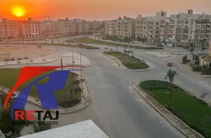 Apartment - 3 Bedrooms - 2 Bathrooms for rent in North Lotus - El Lotus - New Cairo City - Cairo