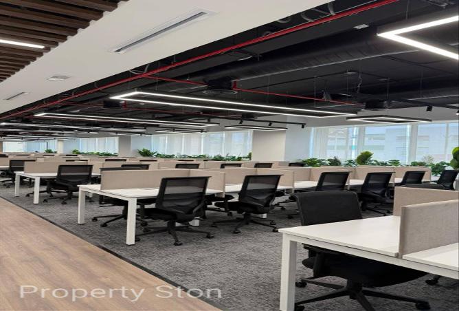 Modern furnished call center for rent in Smart Vil