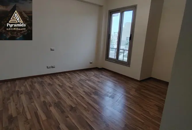 121658785 - Property Image 2