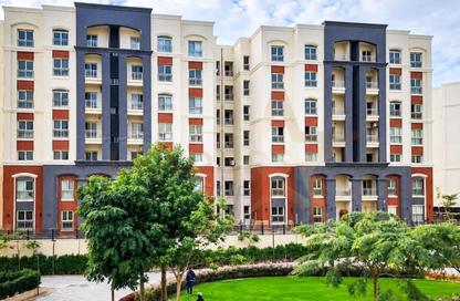 Apartment - 3 Bedrooms - 3 Bathrooms for sale in Alex West - Alexandria Compounds - Alexandria Apartment - 3 Bedrooms - 3 Bathrooms for sale in Alex West - Alexandria Compounds - Alexandria