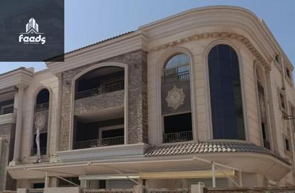 Apartment - 3 Bedrooms - 2 Bathrooms for sale in Al Andalus District - New Cairo City - Cairo
