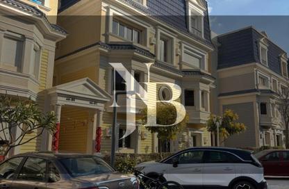 Villa - 3 - 3 for sale in Mountain View iCity October - 6 October Compounds - 6 October City - Giza