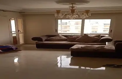 Apartment - 2 Bedrooms - 1 Bathroom for sale in El Rehab Extension - Al Rehab - New Cairo City - Cairo