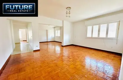 عيادة - 2 غرف نوم - 1 حمام للايجار في ميدان هليوبوليس - النزهة - القاهرة