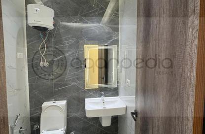 Half Floor - Studio - 1 for rent in Lake Town Mall - 5th Settlement Compounds - The 5th Settlement - New Cairo City - Cairo