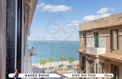 مساحات مكتبية - 2 غرف نوم - 1 حمام للايجار في طريق الجيش - محطة الرمل - حي وسط - الاسكندرية