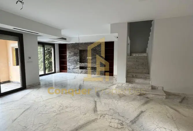 112155639 - Property Image 3